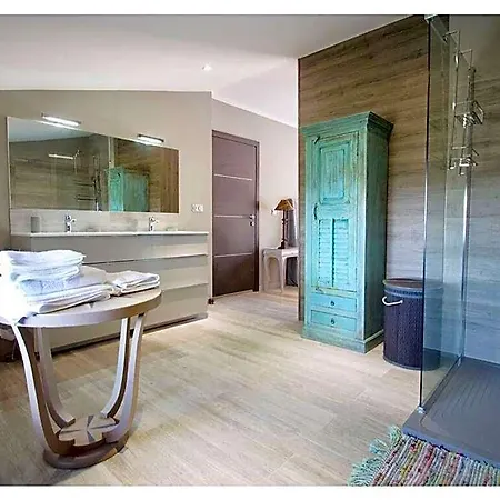 فندق Rigaous - St. Raphael 4*